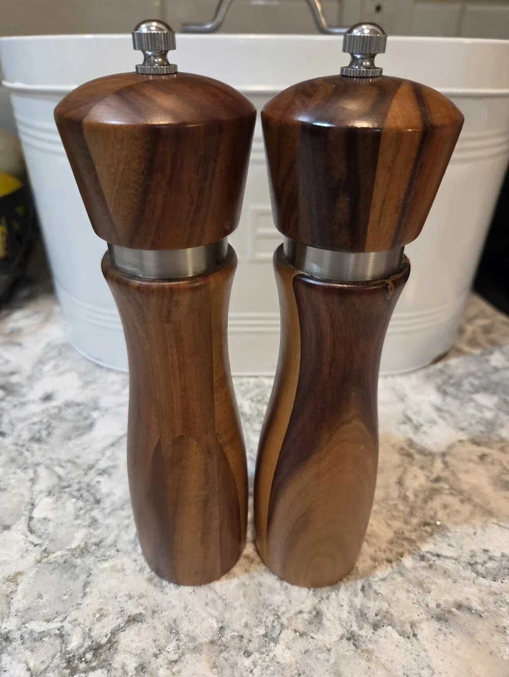 1 Set Gennua Kitchen Acacia Wood Salt and Pepper Grinder Set Working Mills 9in